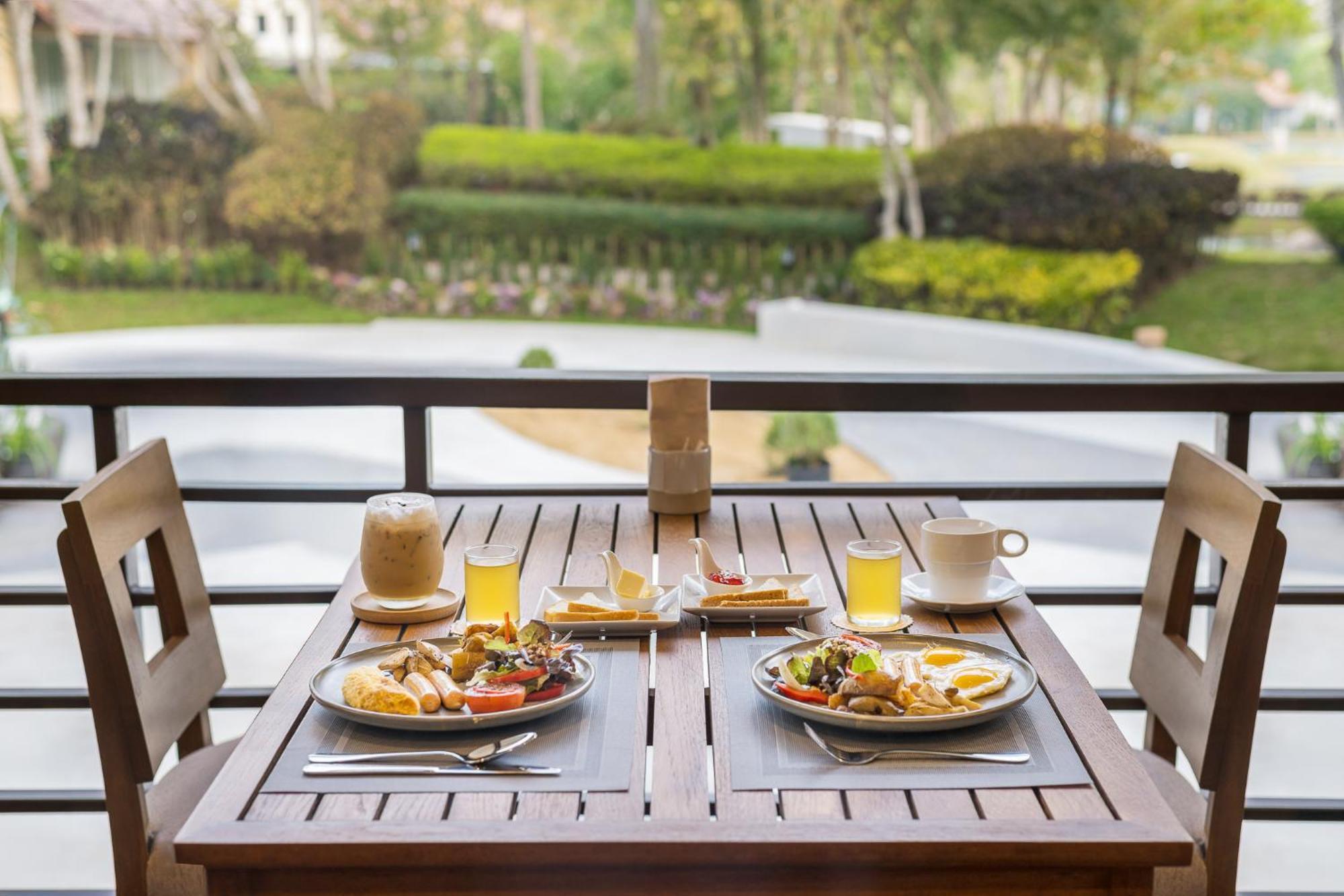 Belle Villa Resort, Khao Yai Му Си Екстериор снимка