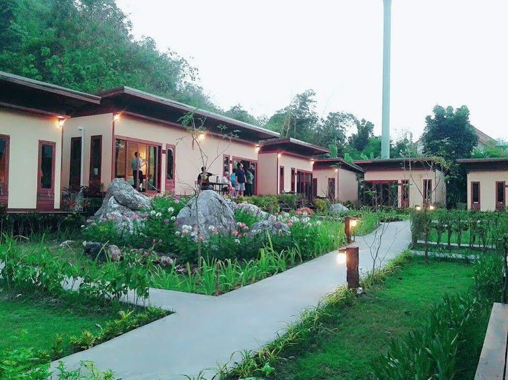 Belle Villa Resort, Khao Yai Му Си Екстериор снимка